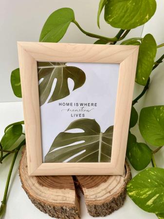 'Monstera' print 🖼️🌿 újrahasznosított keretben